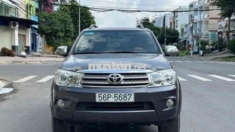 TOYOTA FORTUNER 2.7V HAI CẦU MÁY XĂNG