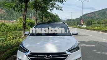 Hyundai Tucson 2017 1.6 AT Turbo - 65000 km