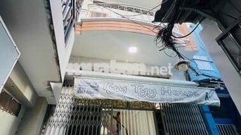 NHÀ SƠN MỚI NGUYÊN CĂN 4 TẦNG 3PN4WC 4,2x9m CMT8 Ở NGAY, KDOL, GĐ Ở,