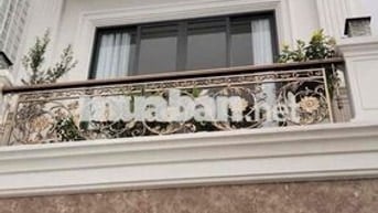 Nhà Phố Tân Cổ Điển Mới Xây Phú Thuận Quận 7
