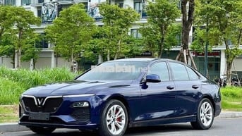 VinFast Lux A2.0 2022 A2.0 Tiêu chuẩn - 29000 km