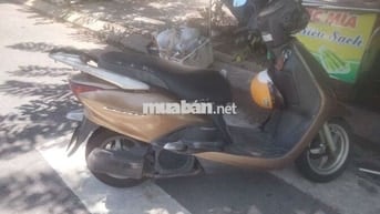 Cần bán honda lead 2012 xe nguyên rin