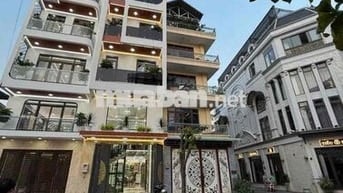 BÁN NHÀ PHỐ Q12 , CÓ THANG MÁY. NHÀ 3 LẦU 5 PN , DT:4,5*19