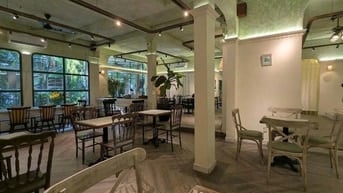 BIỆT THỰ MẶT TIỀN HOA PHƯỢNG, P.2, PHÚ NHUẬN - KINH DOANH TỰ DO