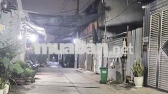 nhà 30 m2 - 1 lầu - shr - hẻm ôtô thông - giá  2.750 tl