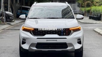 Kia sonet sx 2023 luxury Odo 2v km