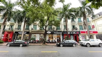 Cho thuê Nhà lô góc 2 mặt phố Trần Văn Lai - Đỗ Đình Thiện