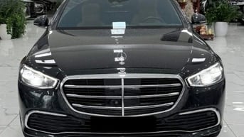 Bán Mercedes S450 Luxury sản xuất 2022, lăn bánh hơn 1 vạn Km.