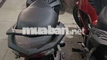 Cửa hàng có bán một chiếc xe winner đời 2017