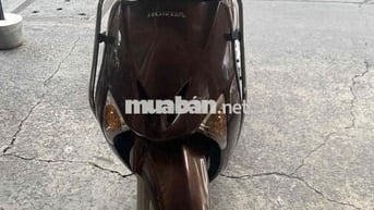 xe mình còn rất mới. Xe mình mua đa số trùm mềm