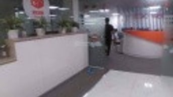 Toà văn phòng có 1 0 2 mặt đường Võ Chí Công
