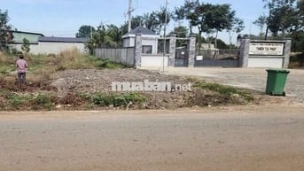Đất ngộp bình dương cạnh  khu công nghiệp 600m2 giá 760tr
