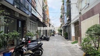 Hẻm xe hơi ,Bùi Thị Xuân. Q10. DT:6,2x15m.nở hậu 6,5m. 3T.Giá 23,5 tỷ