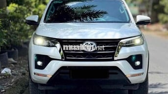 Toyota Fortuner 2024 2.4 AT 4x2 - 17.000 km