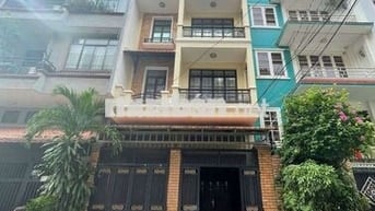 Cho thuê Nhà đẹp ngang 6mx 15m 3 lầu. Đường 3/2, q10.