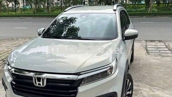 Honda BR-V 2024 L - 5629 km