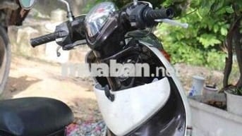 đổi xe nên e cần bán chiếc mio classsico