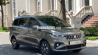 Suzuki Ertiga 2023 hybrid chuẩn gia đình 10000 km
