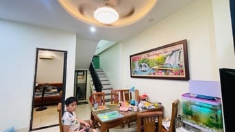 60m2 / tǎngj nhà 2 tầng bồ đề long biên bán  6tyỷ