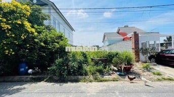 Cắt lỗ 200tr đất thị trấn Củ Chi 10x26m, (260m2) full thổ, SHR.