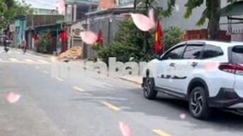 RẺ 👉 (684 m2 ) )Đất Mặt Tiền Có Nhà Kho Sát Góc Song Hành  + Lê Lợi