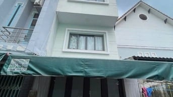 Nhà công năng lớn Bùi Văn Ba, 04 Tầng, DT ~35m2