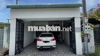 Nhà cấp 4 cho thuê hẻm oto full nội thất