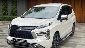 Mitsubishi Xpander 2023 Pre trắng-26.600 km-giá TL
