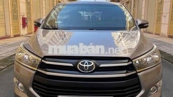 Toyota Innova 2017 2.0E - 110000 km