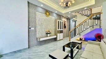 CHỦ NGỘP BÁN GẤP NHÀ HAI BÀ TRƯNG GẦN NHÀ THỜ TÂN ĐỊNH GIÁ 8 TỶ 550