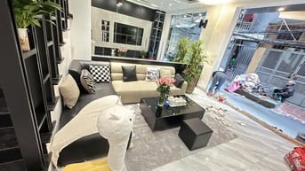 ❗️Cực Hiếm! Phương Mai, Ô tô vào tận cửa, sổ vuông đét, ở luôn, thoáng