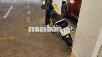Xe còn rất đẹp
