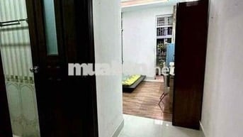 Căn Hộ 1PN 35m2 Ban Công , Tách Bếp , Nội Thất Đầy đủ