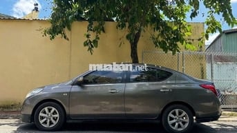 Bán Nissan Sunny Premium AT 2017