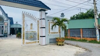 210m2 có thổ cư. Đường xe hơi. Dân cư đông. 499tr 