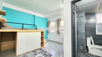 DUPLEX SÁT BÊN ĐH VĂN HIẾN - TRỐNG SẲN - LH ZALO - TOÀ NHÀ THANG MÁY