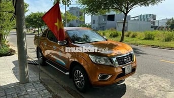 Nissan Navara 2017 SL 2.5 MT 4WD - 200000 km