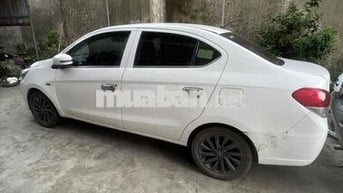Mitsubishi Attrage 2015 1.2 MT - 1 km