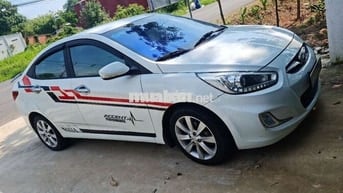 5 187 2014 1.4 MT - 98000 km
