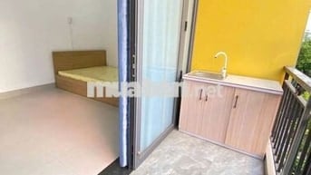 PHÒNG TRỌ 34m2 CỬA SỔ, BAN CÔNG LỚN Ở BÌNH THẠNH GẦN ĐẠI HỌC VĂN LANG