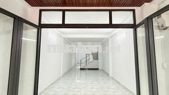 Cho thuê nhà đẹp Chợ Bà Chiểu 4x21m 2 lầu 4pn giá 29 triệu TL