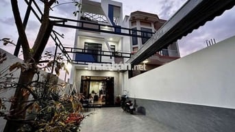 Chính chủ bán nhà tâm huyết. Phường phú mỹ. Tp Thủ Dầu Một. 5 tỷ 6