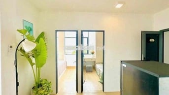 CĂN HỘ CAO CẤP - 2 PHÒNG NGỦ - FULL NỘI THẤT - NGAY CÔNG VIÊN LÀNG HOA