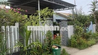 CC cần bán lô đất ngay chợ Điện Thắng Trung 95m. tp Đà Nẵng