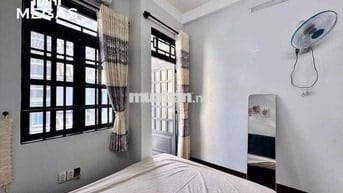 sang nhanh 6chdv full khách lời 10tr ib gấp ạ
