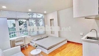 Phòng cho thuê Q1 Hoàng Sa 30m2 gần Nhà Thờ Đức Bà - ĐH Kinh Tế TPHCM