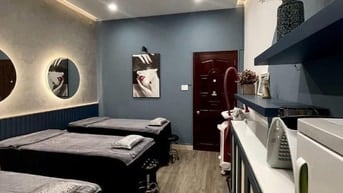 share mặt bằng trung tâm quận Tân Bình,mặt tiền( gần sân bay)