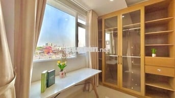 🥦 PASS phòng Tone Gỗ Siêu Đẳng Cấp. Tủ Đồ Kính Full Trần.Ngay Phố PXL