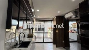BÁN NHÀ TRẦN HOÀ, 6 TẦNG THANG MÁY, Ô TÔ VÀO NHÀ, TRƯỚC NHÀ SIÊU RỘNG