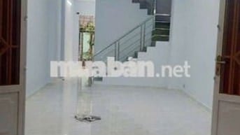 Cần cho thuê nhà P ĐHT Q12 DT 4 x15 .1 trệt 1 lầu 2PN 2WS, hẻm 4m .